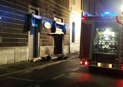 Esplosione In Un Bar A Busto Arsizio Varesenews Foto