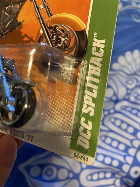 Hot Wheels 2011 Treasure Hunt DCC SPLITBACK 14 15 EBay