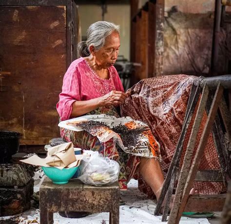 Peran Batik Pekalongan Dalam Sejarah Dan Perkembangan Batik Nusantara