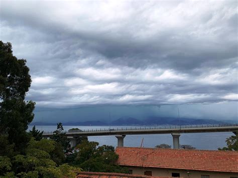 Allerta Meteo LIVE Violentissimo Temporale Sullo Stretto Di Messina