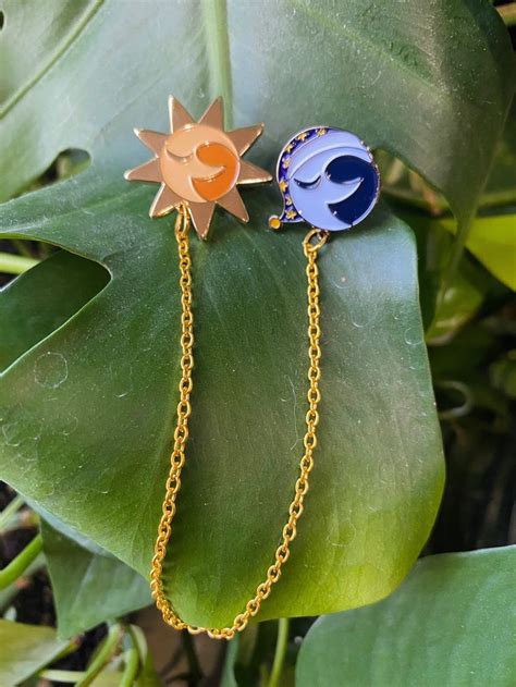 Fnaf Security Breach Sun And Moon Collar Pins Etsy Funky Jewelry