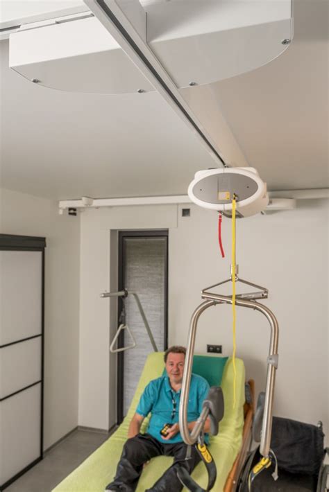 Electric Traverse Rail Disabled Patient Lift Track Systems Homecare