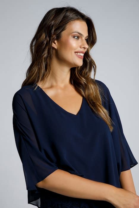 Robe De Soir E En Jersey Cape En Mousseline Bas De Jupe En Dentelle