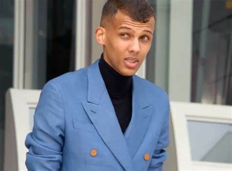 Après Les Aveux Choquants Dune Figurante Déçue Stromae Lève à Son