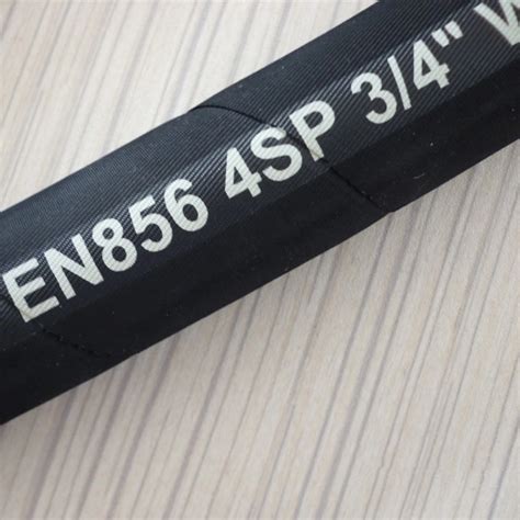 Super High Pressure Hydraulic Hose En856 4sp China Spiral Hydraulic