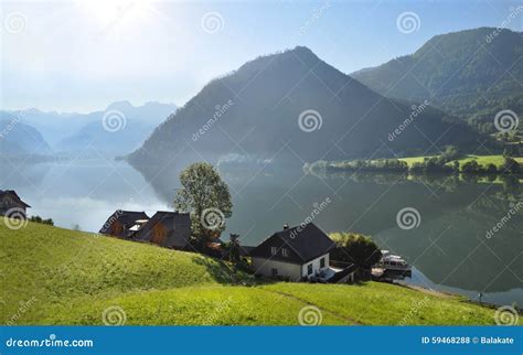 Lake Grundlsee In The Fall During The Sunrise. View Of The Alps ...