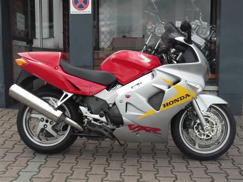 Honda Vfr Fi Th Anniversary Motocykle U Ywane Sprowadzane Typ