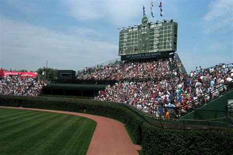 Chicago Wrigley Field Outfield Bleachers Flickr Photo Sharing