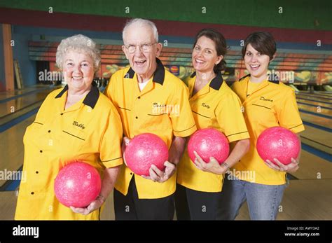 Members of a bowling team Stock Photo: 3109793 - Alamy