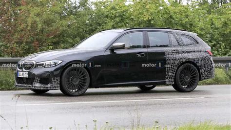 Alpina B Touring Spied Wagging Its Tail Ahead Of Frankfurt Debut