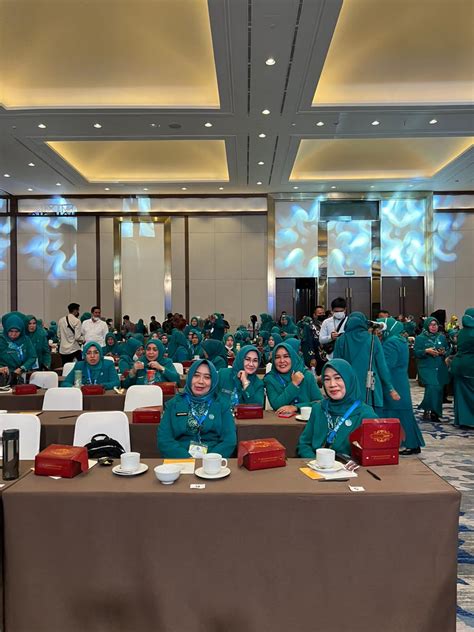 Ketua Tp Pkk Kabupaten Bungo Menghadiri Rakornas Tp Pkk Tahun 2022