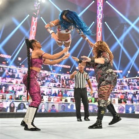 Shayna Baszler C And Nia Jax C Vs Sasha Banks And Bianca Belair For