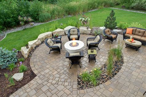 Seat Walls From Stone Or Modular Blocks In Minnesota Landscapes