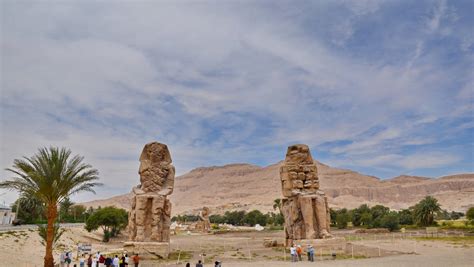 Colossi of Memnon by travelie on DeviantArt