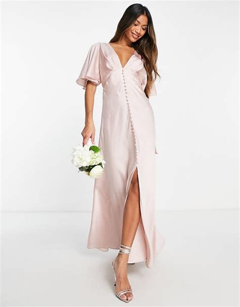 Asos Design Linvitée Robe Longue Boutonnée En Tissu Satiné à