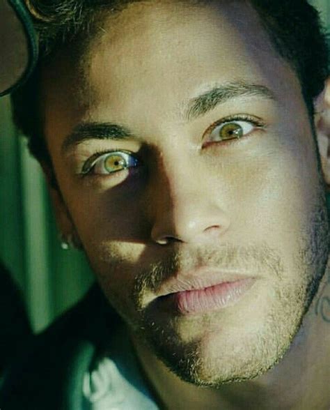 Neymar Eyes