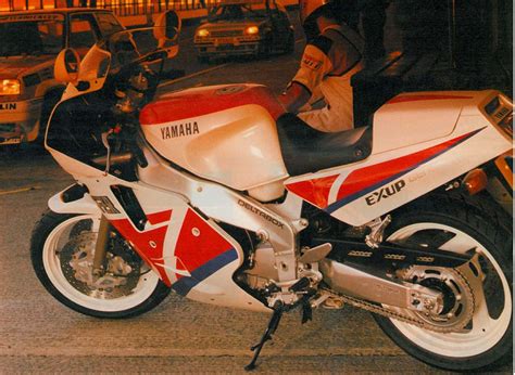 Yamaha Fzr 1000 Exup 1989 Technical Specifications