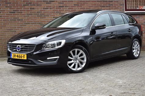 Volvo V60 Occasion Stationwagen Zwart In Alteveer Voor € 14 949