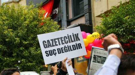 Turkey Cfwij Condemns The Prison Sentence Against Journalists Serpil