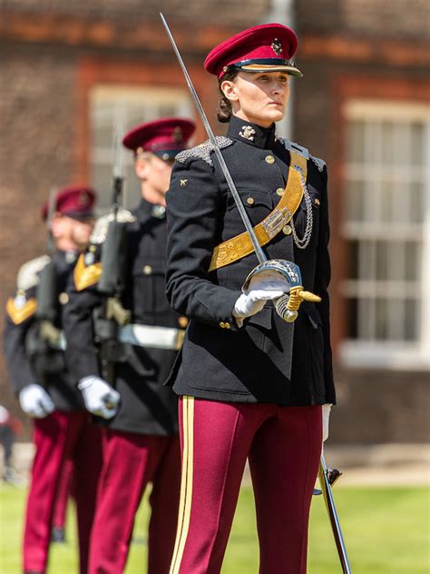 The King S Royal Hussars British Heavy Armoured Regiment