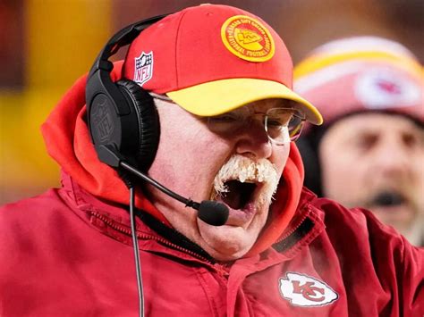 Chiefs Coach Andy Reids Mustache Had Icicles During Freezing Playoff Win