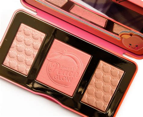 Too Faced Sweet Peach Glow Palette Review Photos Swatches