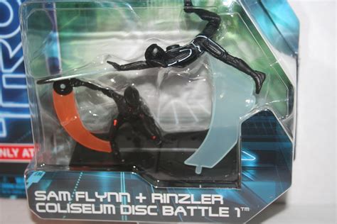 Spin Master Tron Legacy Sam Flynn Rinzler Coliseum Disc Battle 1