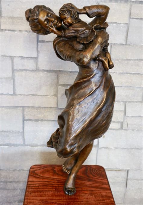 Bronze Sculpture – Color Works Design, Architectural Color Consultant