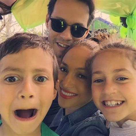 Felices Los Hijos De Jennifer Lopez Y Marc Anthony Celebran Su