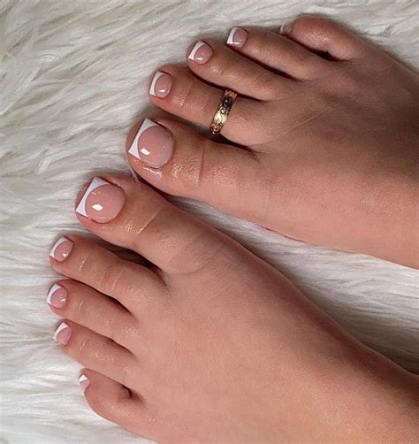 Pin by Yamaira Cruz on Uñas cortas in 2024 Gel toe nails French