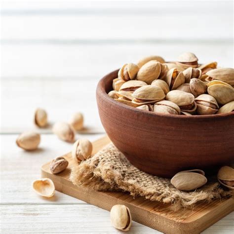 FYI: One Serving of Pistachios Has As Much Protein As An Egg﻿ | Pistachio benefits, Food ...