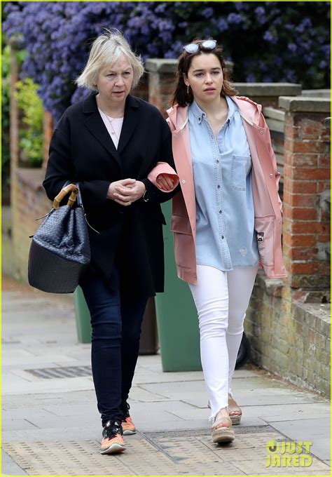 Emilia Clarke Takes Sweet Stroll With Her Mom After Urging UK Citizens