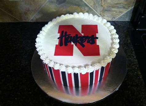 Nebraska Huskers Birthday Cake