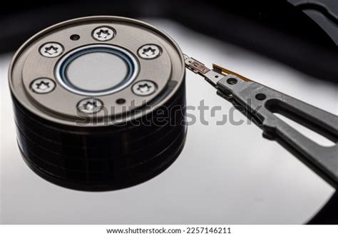 891 Harddrive Platter Images, Stock Photos & Vectors | Shutterstock