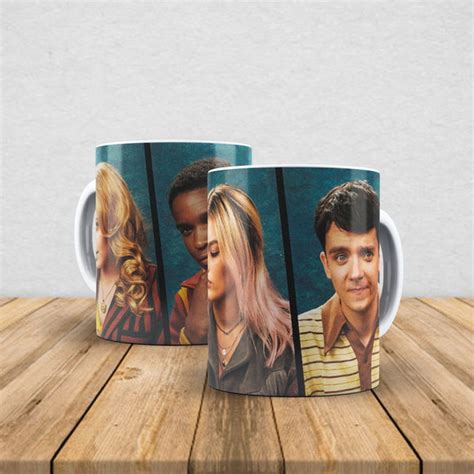 Caneca 325 Ml De Porcelana Da Série Sex Education no Elo7 KOMIC PRESENTES 17412C8