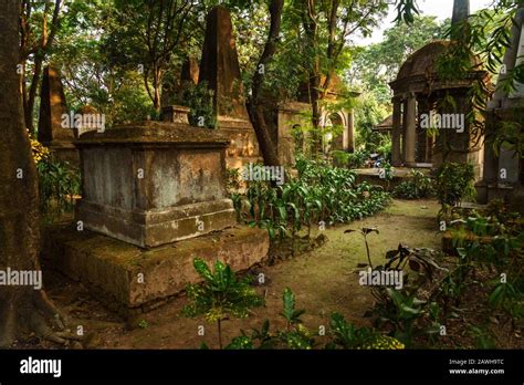 South Park Street Cemetery In Kolkata India Stock Photo Alamy