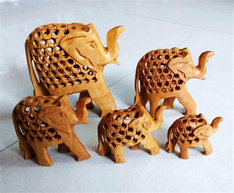 Sng Home Decorative Shrinath Art Gallery Wooden Undercut Elephant Set