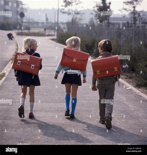 School 1960s hi-res stock photography and images - Alamy