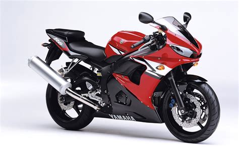 Review Of Yamaha Yzf R6 2003 Pictures Live Photos And Description Yamaha Yzf R6 2003 Lovers Of