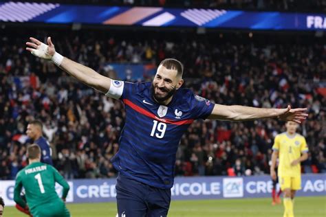 Benzema retires from French national team - Mehr News Agency