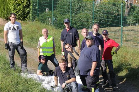 Pressebericht Der Feuerwehr C Lbe Schulung Deichverteidigung