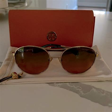 Tory Burch Accessories Tory Burch Gold Aviator Sunglasses Excellent Condition Never Worn