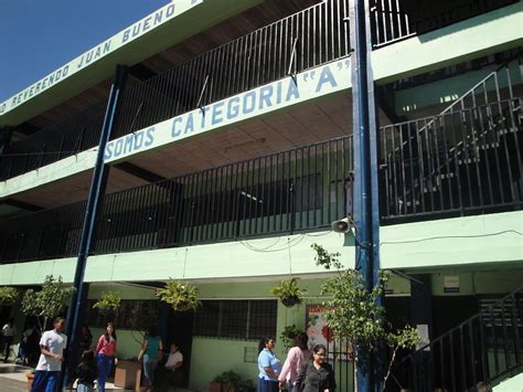 Liceo Cristiano Reverendo Juan Bueno Zacamil