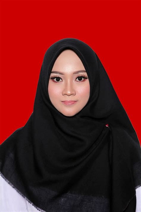 Pin Oleh Dr Praktikus Di Gaya Hijab Gaya Hijab Gaya Rambut Pria Gaya Busana