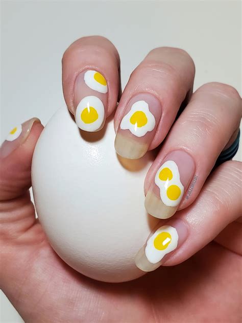 Eggs Eggs Eggs 🥚🥚🥚 Rredditlaqueristas