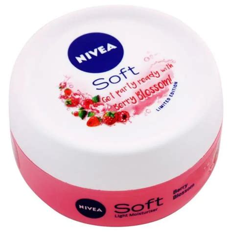 Nivea Soft Berry Blossom Light Moisturizing Cream Ml Jiomart