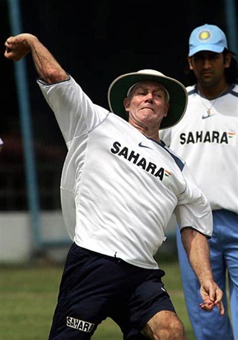 Greg Chappell shows how it's done | ESPNcricinfo.com