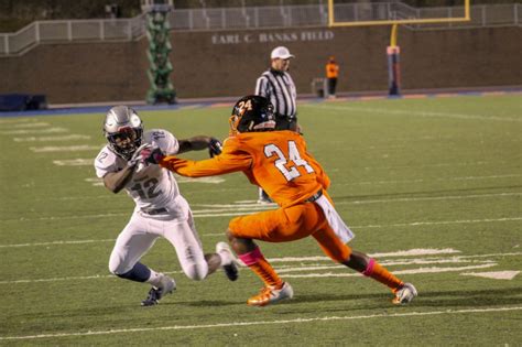 Howard 2019 football schedule: Matchup with Harvard, Battle of Real HU return on tap - HBCU Gameday