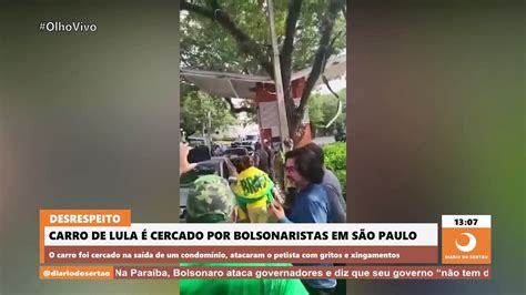 Carro de Lula é cercado por bolsonaristas em Campinas SP Os