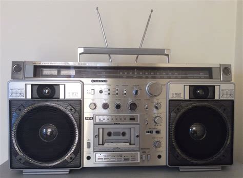 Vintage 1980s Sanyo Boombox Mx 920k Ghettoblaster Portable Radio